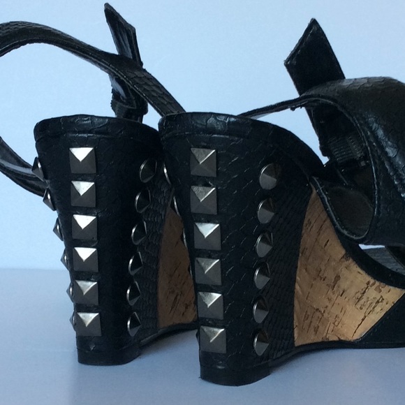 Skechers shoes - Picture 11 of 16